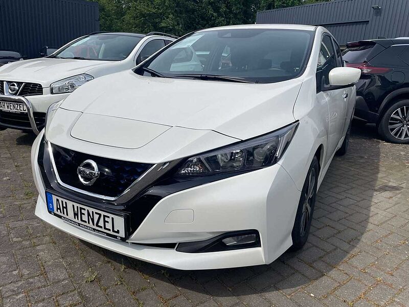 Nissan Leaf Acenta 40KW/h , Klima, Navi,